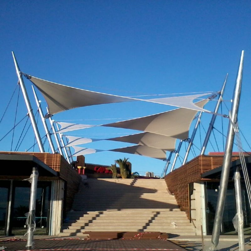 Couverture en toile CAP3000 à Nice