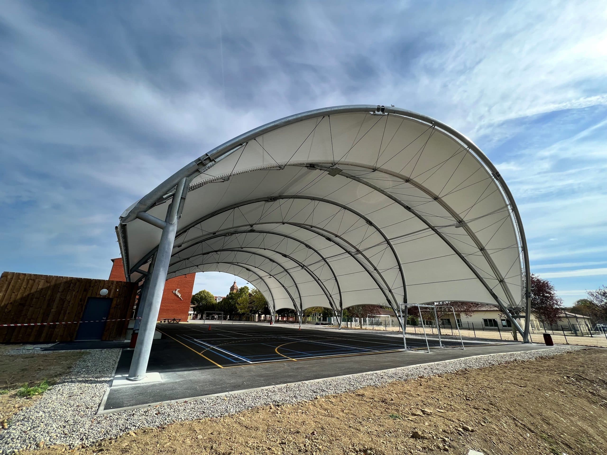 Préau de terrain multisport à Colomiers