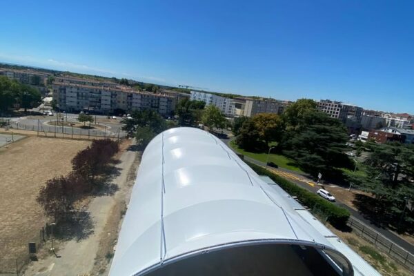 Préau de complexe sportif à Colomiers