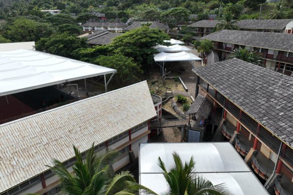 Couverture sportive en toile du lycée Citée du Nord de Mayotte