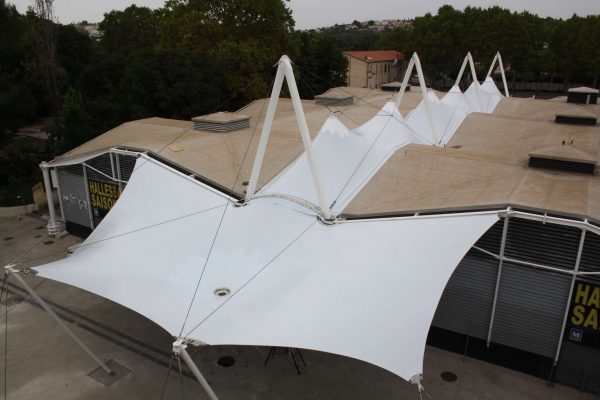 Couverture en toile du Halle des 4 saisons à Montpellier