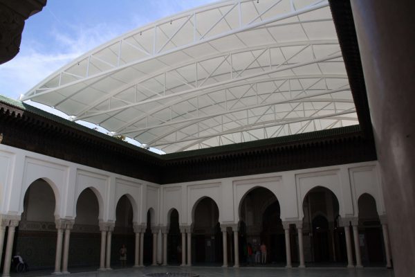 Couverture amovible en toile de La Grande Mosquée de Paris