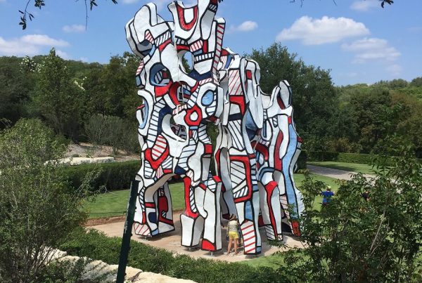 Sculpture Dubuffet Texas