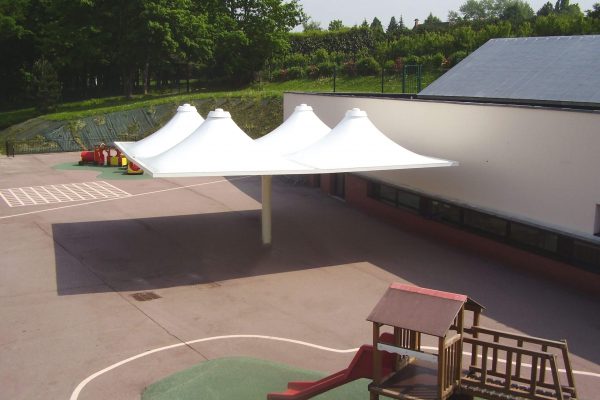 Couverture de Préau d'école en toile