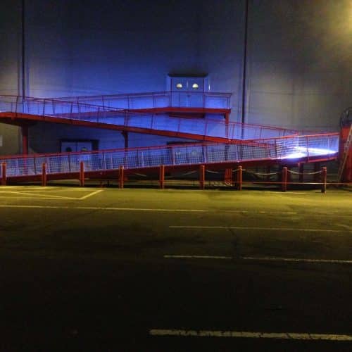 Passerelle métallique du Zénith de Paris